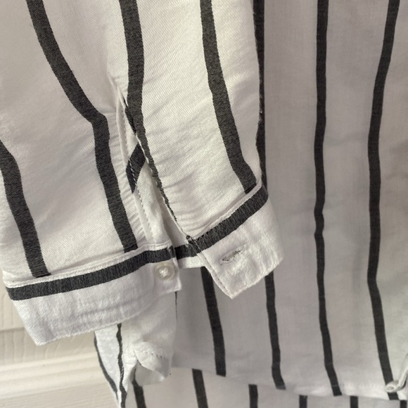 Dynamite striped button up size L - Picture 4 of 6